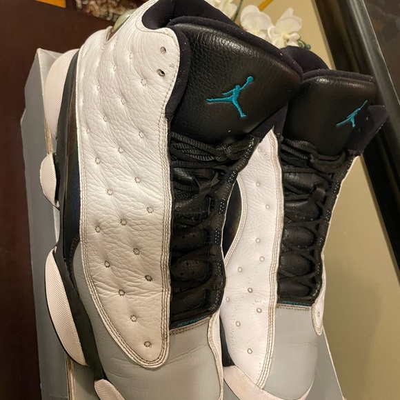 Jordan 13 Retro Baron Holograms (2014) Size 13 - Picture 2 of 10